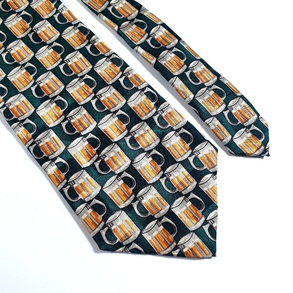 Museum Artifacts Mens Necktie Beer Mug Bartender Server Restaurant Casual - Picture 2 of 5